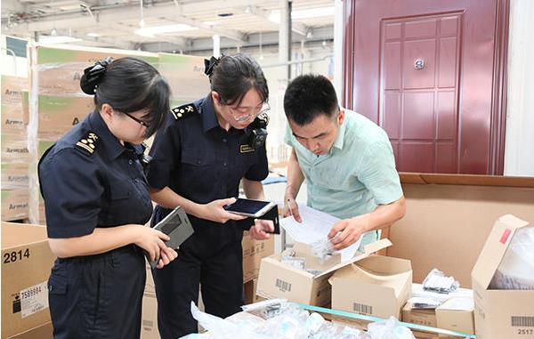 鄭州海關(guān)：前11個(gè)月，河南省外貿(mào)進(jìn)出口總值5024.8億元，其中民營(yíng)企業(yè)進(jìn)出口1366.3億元